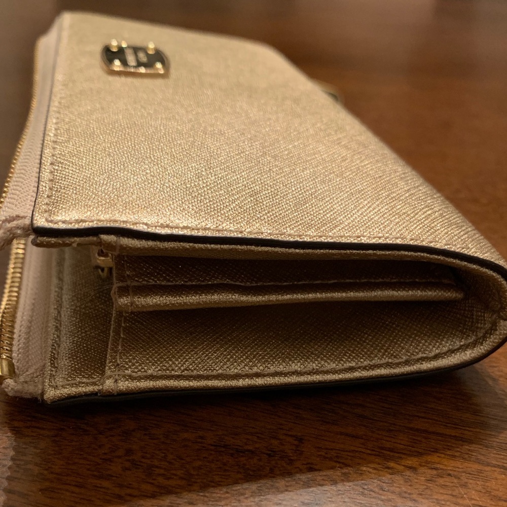 Wallet - Picture 4 of 4